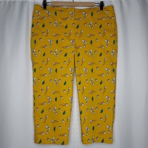 Izod Yellow Printed Capris